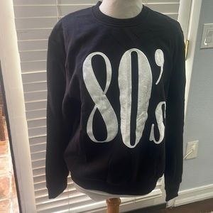 Black 80’s sweatshirt! 80’s embroidered with velvet like lettering. XXL